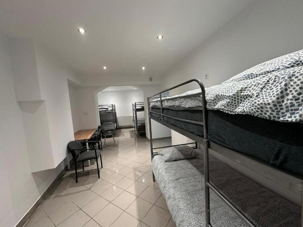 Golebia Hostel 波兹南 外观 照片